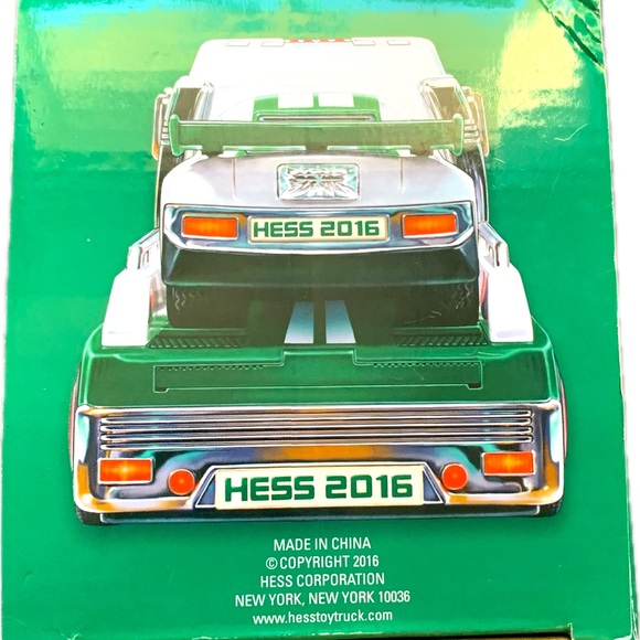 2016 HESS Traditional Christmas Toy Truck And Dragster NIB Never Played With - Picture 5 of 7